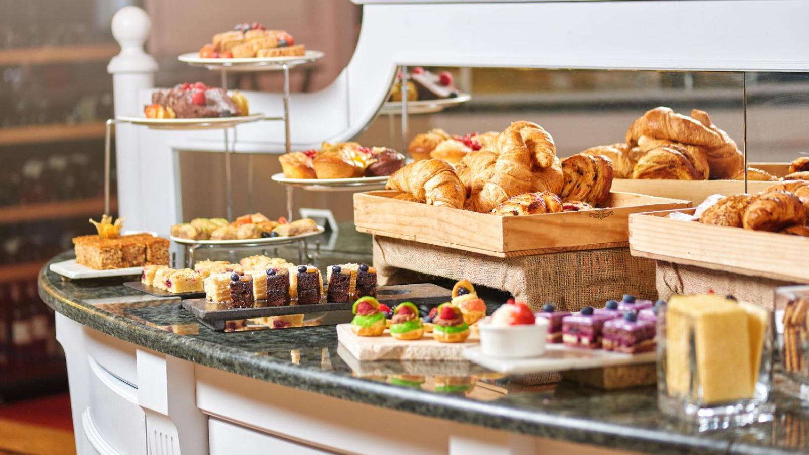 Holiday Inn Jeddah Corniche By Ihg Bagian luar foto